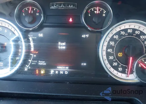 2020 Ram 1500 Classic Warlock 4X4 6'4 Box из США, поврежденный, VIN 1C6RR7GT1LS109895